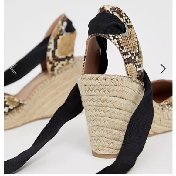 ASOS Design Espadrille Wedges in Snake Print - Picture 3 of 8
